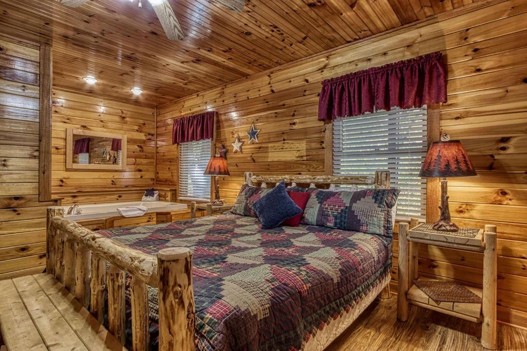 The Nut House, Hot Tub, Game Room, Wifi, 1089 Free Tickets Each Paid Day, Dollywood And More! 비둘기 포지 외부 사진
