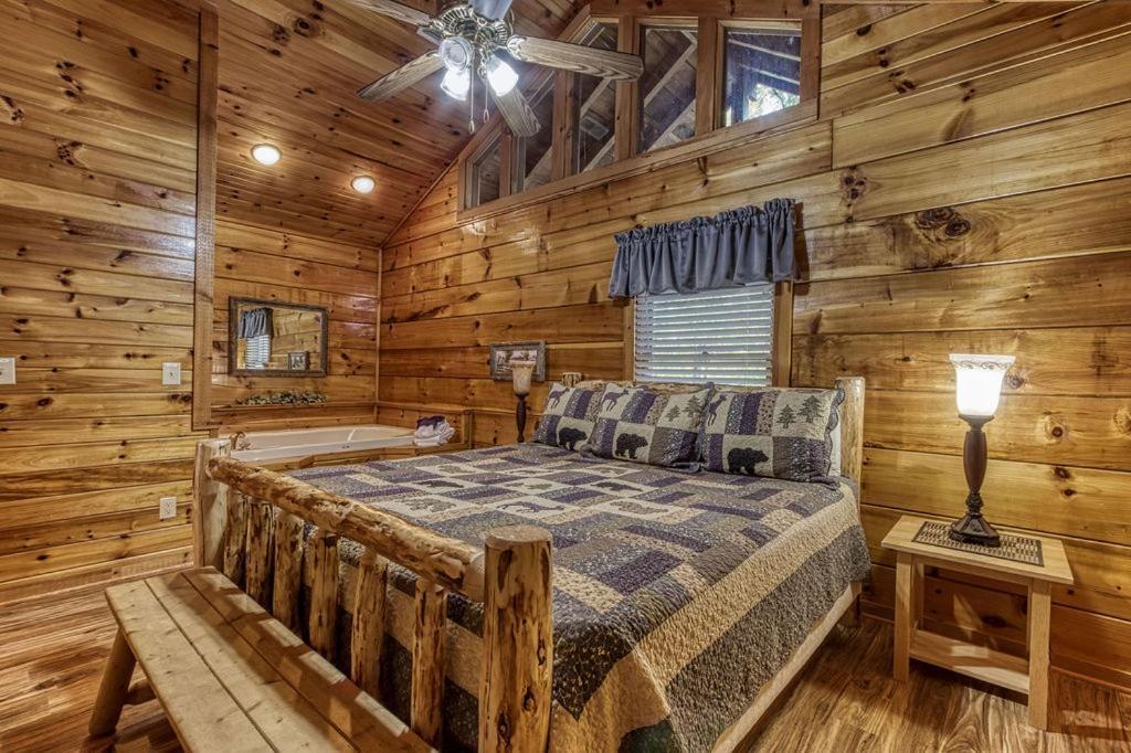 The Nut House, Hot Tub, Game Room, Wifi, 1089 Free Tickets Each Paid Day, Dollywood And More! 비둘기 포지 외부 사진