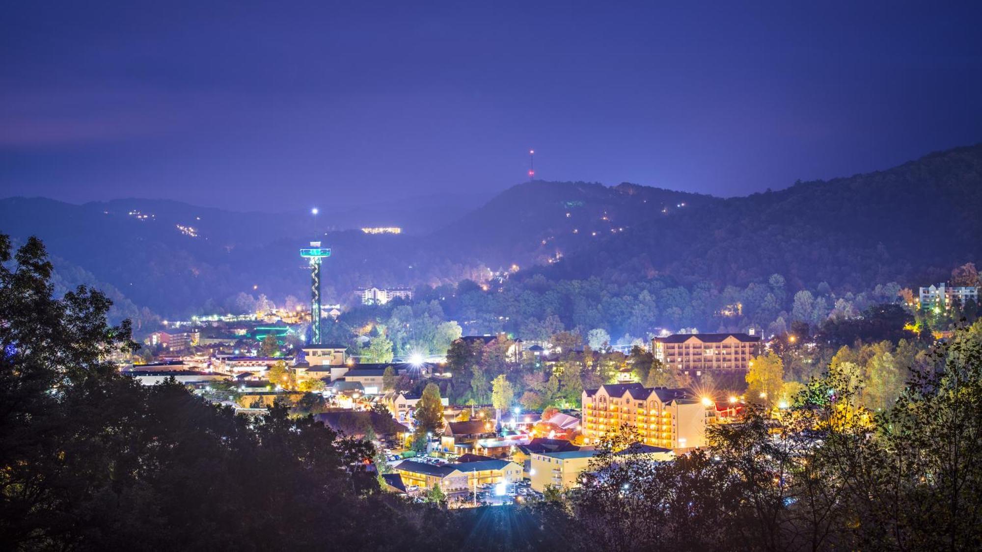The Nut House, Hot Tub, Game Room, Wifi, 1089 Free Tickets Each Paid Day, Dollywood And More! 비둘기 포지 외부 사진